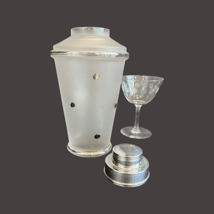 1930’s frosted glass cocktail shaker - Contemporary Cluster